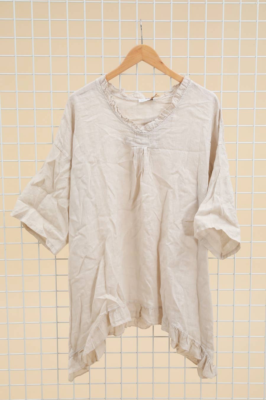 Plus size linen tunic : White