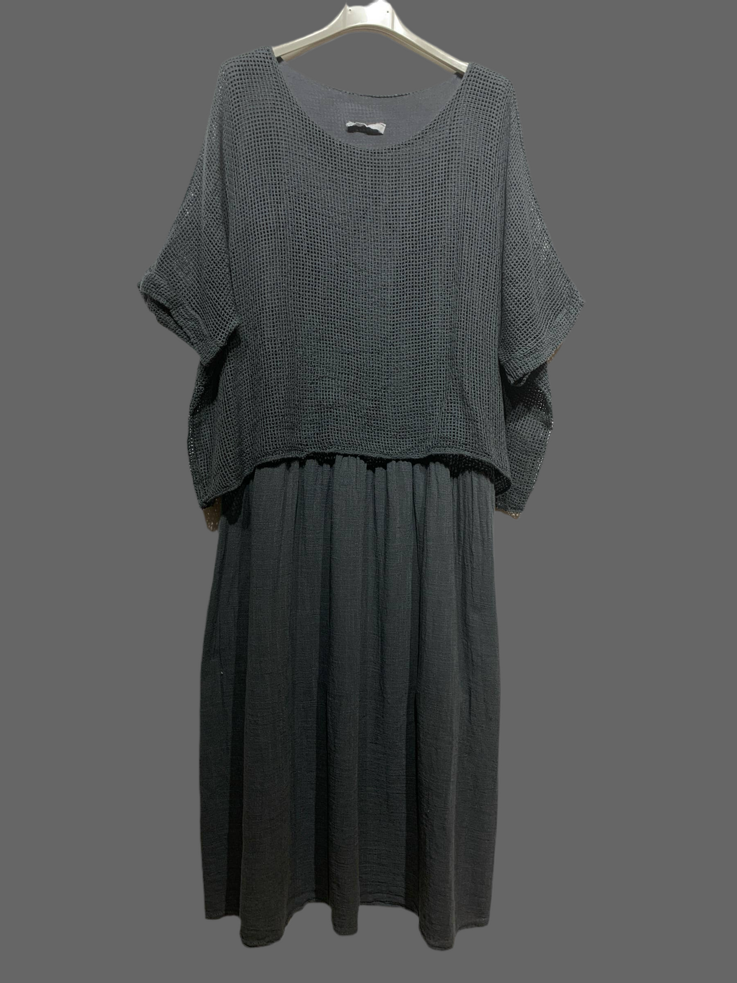 Cotton/linen dress in black