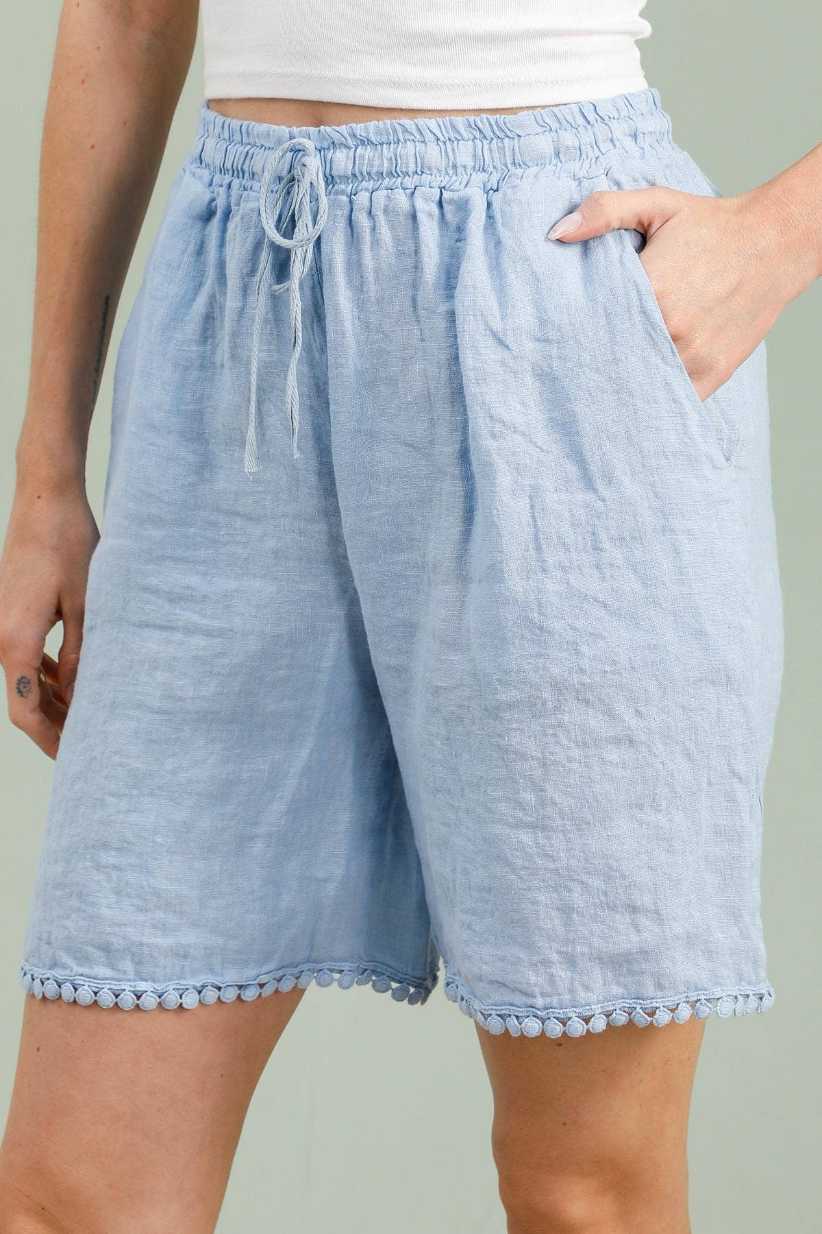 100% Linen Bermuda Shorts REF. 85751: Duck Green