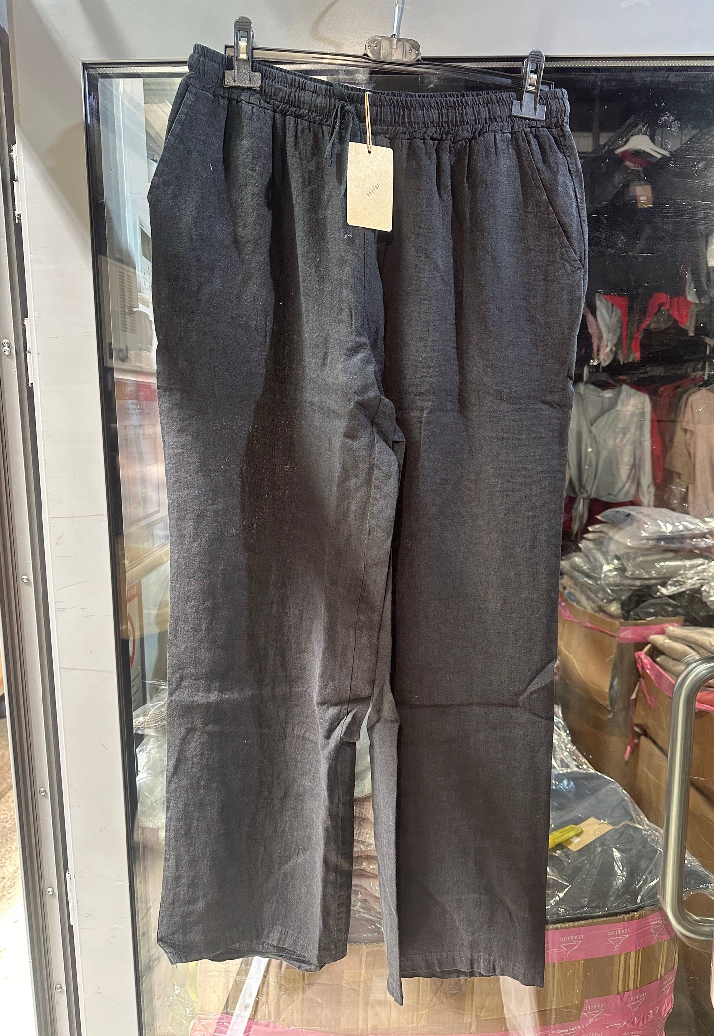 Plus size linen trouser Black