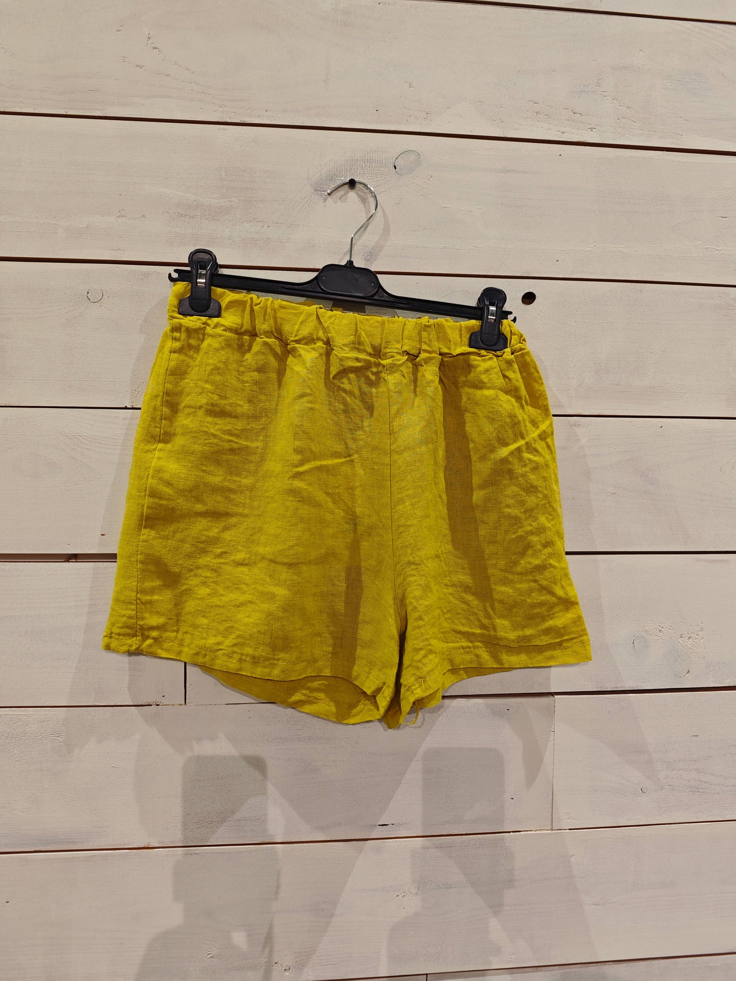 REF 24064 100% LINEN SHORTS: Heavenly